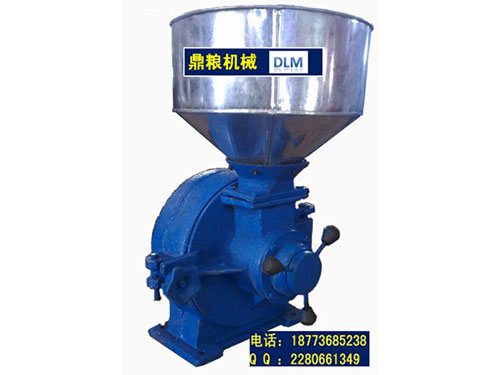 30型磨片式粉碎機(jī)、磨粉機(jī)磨粉機(jī)，磨片式，產(chǎn)量達(dá)1000公斤時,粗細(xì)可調(diào)